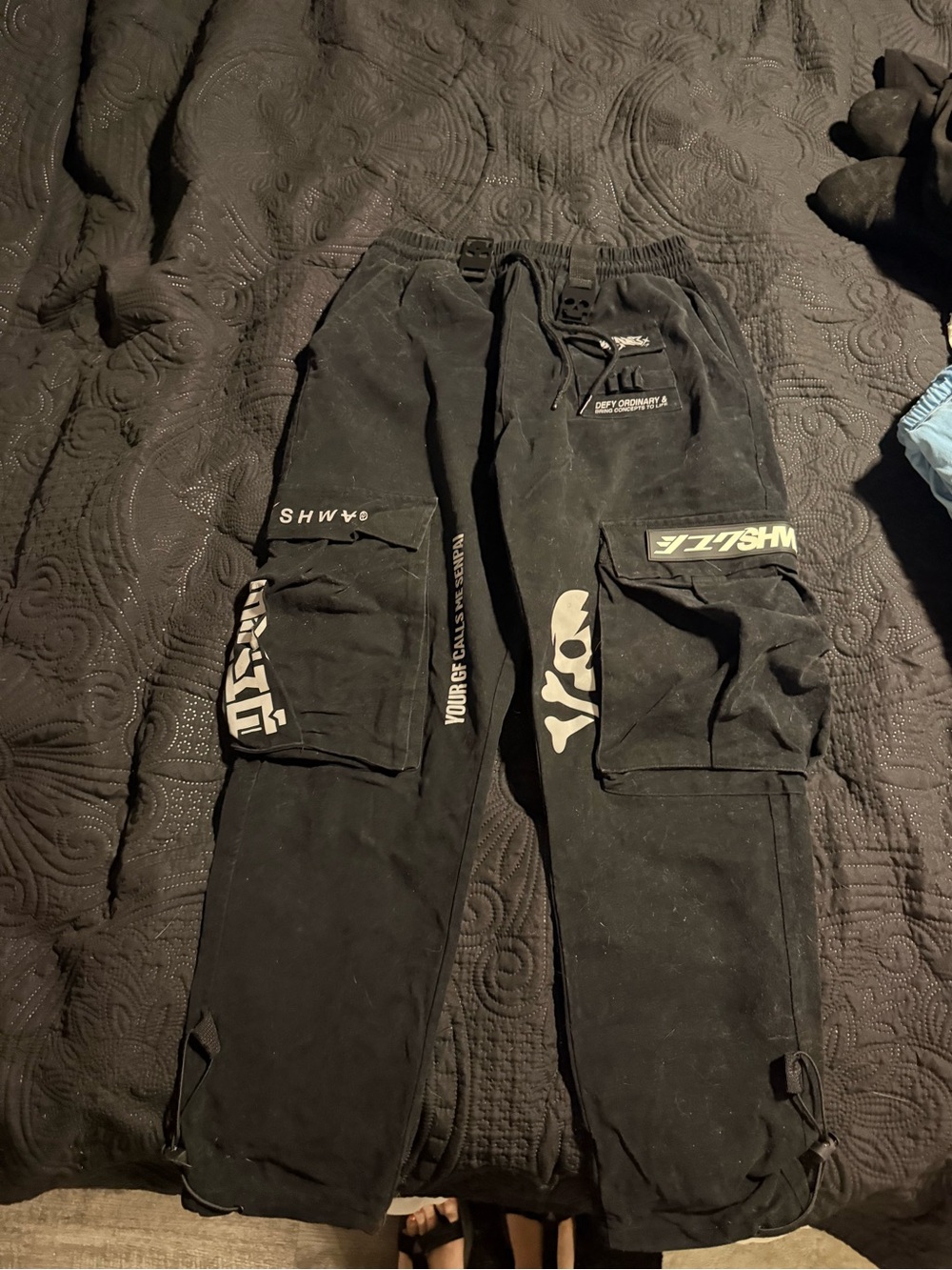 Jolie Black โyour gf calls me senpaiโ Graphic Cargo Joggers